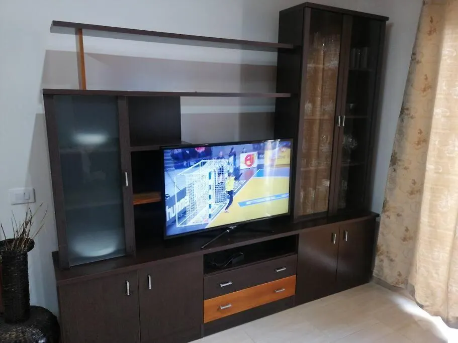 Apartment Habitacion Individual Privada, Piso De 3 Habitaciones Con Areas Compartidas La Laguna  Spain