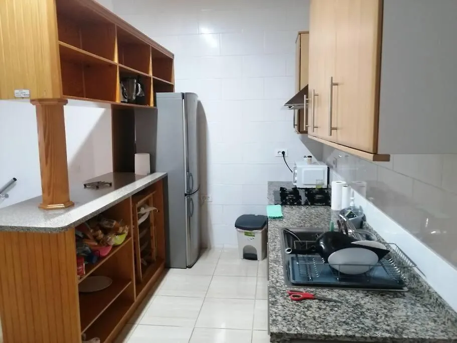 Apartment Habitacion Individual Privada, Piso De 3 Habitaciones Con Areas Compartidas La Laguna  Spain
